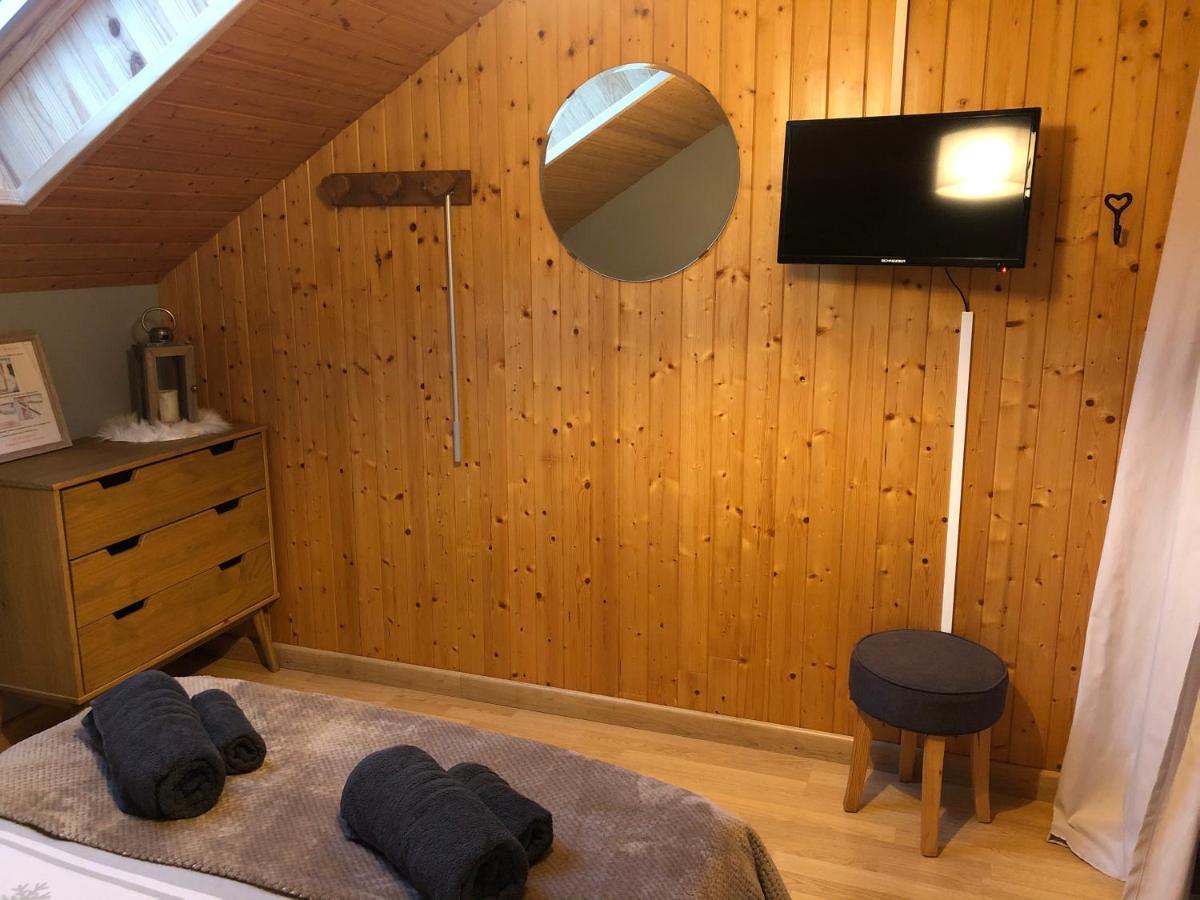 Charmant Appartement 2-4 Personnes Entre Annecy Et Aravis Thones Exterior photo